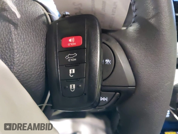 2024 Toyota RAV4 Hybrid XSE z VIN 4T3E6RFV5RU144101, wystawiony jako IAAI lot #40068578 z przebiegiem 4 078 mil mil oraz . Historia ofert i sprzedaży dostępna na DreamBid. Obrazek 11.