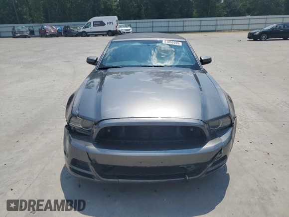 2014 Ford Mustang V6 with VIN 1ZVBP8EM6E5292579, listed as a Copart auction lot 61896995 with 129,872 mi miles and Salvage title. Bid and sale history available at DreamBid. Image 5.