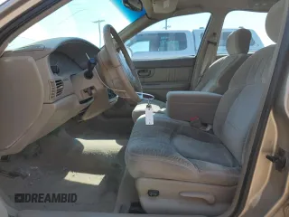 2000 Buick Century Custom with VIN 2G4WS52J8Y1147802, listed as a Copart auction lot 70335864 with 268,515 mi miles and Salvage Title. Bid and sale history available at carsss.com. Image 7.