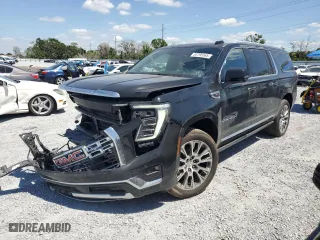 2025 GMC Yukon XL Denali with VIN 1GKS2JRL6SR170517, listed as a Copart auction lot 53795565 with 1,091 mi miles and Salvage Title. Bid and sale history available at carsss.com. Image 1.