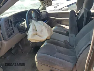 2005 Chevrolet Tahoe LS with VIN 1GNEC13V05J225988, listed as a Copart auction lot 57608195 with 200,378 mi miles and Non repairable. Bid and sale history available at DreamBid. Image 7.