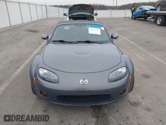 2006 Mazda MX-5 Miata Grand Touring with VIN JM1NC25F760103866, listed as a IAAI auction lot 40879777 with 50,209 mi miles and . Bid and sale history available at DreamBid. Image 13.