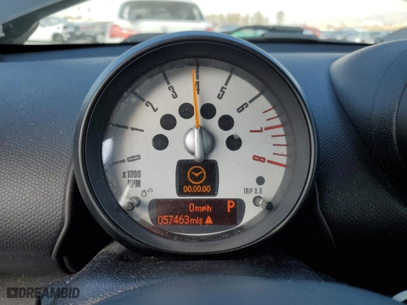 2014 MINI Cooper Countryman S with VIN WMWZC3C52EWT01281, listed as a Copart auction lot 44225455 with 57,463 mi miles and Salvage Title. Bid and sale history available at carsss.com. Image 9.