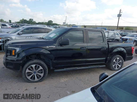 2020 Ford F-150 XL z VIN 1FTEW1C54LKF53650, wystawiony jako IAAI lot #42792712 z przebiegiem 78 047 mil mil oraz . Historia ofert i sprzedaży dostępna na DreamBid. Obrazek 14.