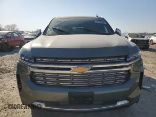 2023 Chevrolet Suburban Premier z VIN 1GNSKFKD8PR305863, wystawiony jako Copart lot #48257045 z przebiegiem 13 765 mil mil oraz Czysty tytuł • Clean title. Historia ofert i sprzedaży dostępna na DreamBid. Obrazek 5.