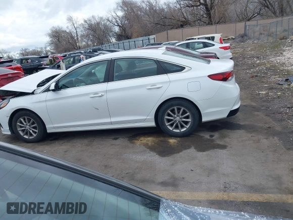 2018 Hyundai Sonata SE z VIN 5NPE24AFXJH698843, wystawiony jako IAAI lot #41851524 z przebiegiem 100 811 mil mil oraz . Historia ofert i sprzedaży dostępna na DreamBid. Obrazek 14.