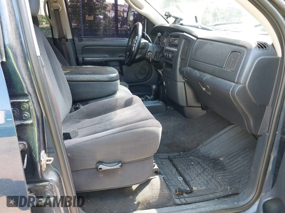 2004 Dodge 1500 SLT with VIN 1D7HU18D44S547034, listed as a IAAI auction lot 42225828 with 176,722 mi miles and . Bid and sale history available at carsss.com. Image 5.