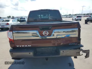 2018 Nissan Titan Pro-4X z VIN 1N6AA1E50JN526481, wystawiony jako Copart lot #71800504 z przebiegiem 147 463 mil mil oraz Szkoda całkowita • Salvage title. Historia ofert i sprzedaży dostępna na DreamBid. Obrazek 6.