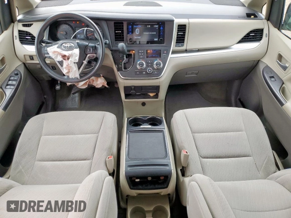 2016 Toyota Sienna LE AAS z VIN 5TDKK3DC4GS708297, wystawiony jako Copart lot #60711545 z przebiegiem 106 393 mil mil oraz Szkoda całkowita • Salvage title. Historia ofert i sprzedaży dostępna na DreamBid. Obrazek 8.