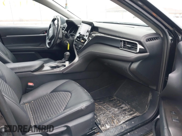 2021 Toyota Camry SE Nightshade with VIN 4T1G11AK4MU573284, listed as a IAAI auction lot 41701923 with 130,160 mi miles. Bid and sale history available at carsss.com. Image 5.