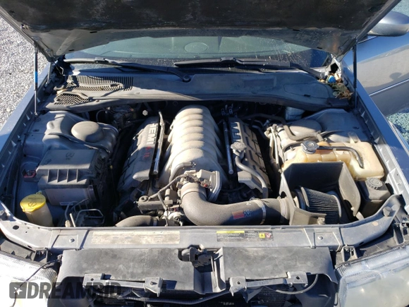 2006 Chrysler 300 C SRT8 with VIN 2C3KA73W16H417442, listed as a Copart auction lot 88268995 with 181,438 mi miles and Salvage Title. Bid and sale history available at carsss.com. Image 13.