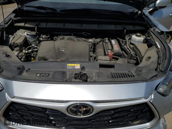 2022 Toyota Highlander LE с VIN 5TDBZRBH2NS565408, выставлен на аукционе Copart как лот 55109205 с пробегом 181 323 миль миль и Списание • Salvage title. История ставок и продаж доступна на DreamBid. Изображение 12.
