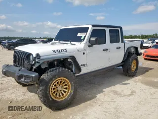2022 Jeep Gladiator Willys Sport z VIN 1C6HJTAG3NL108428, wystawiony jako Copart lot #59379285 z przebiegiem 55 054 mil mil oraz Szkoda całkowita • Salvage title. Historia ofert i sprzedaży dostępna na DreamBid. Obrazek 1.