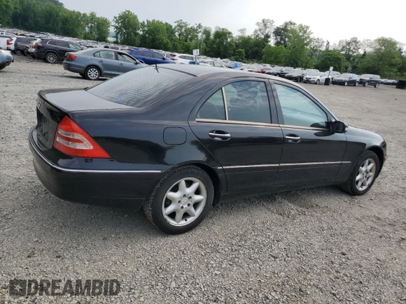 2002 Mercedes-Benz C 230/260/280/320 with VIN WDBRF64J42E003970, listed as a Copart auction lot 59909815 with 190,502 mi miles and Clean title. Bid and sale history available at DreamBid. Image 3.