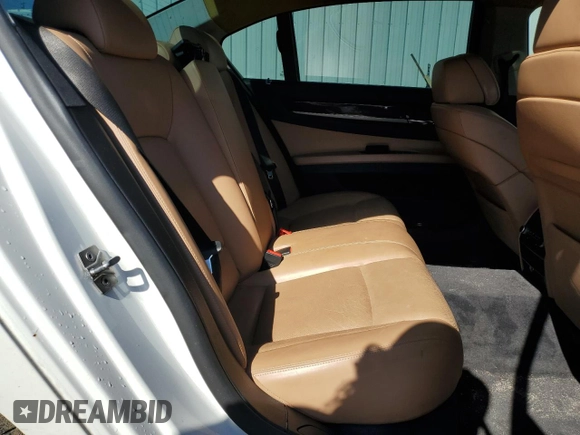 2010 BMW 7 Series 750Li z VIN WBAKB8C5XACY62874, wystawiony jako Copart lot #75656054 z przebiegiem 132 663 mil mil oraz Szkoda całkowita • Salvage title. Historia ofert i sprzedaży dostępna na DreamBid. Obrazek 10.