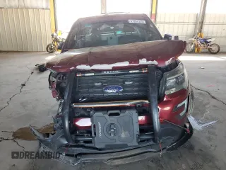 2017 Ford Police Interceptor Utility z VIN 1FM5K8AR4HGB15954, wystawiony jako Copart lot #61997335 z przebiegiem 98 412 mil mil oraz Szkoda całkowita • Salvage title. Historia ofert i sprzedaży dostępna na DreamBid. Obrazek 5.