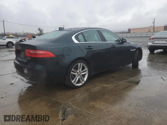 2017 Jaguar XE 35t Prestige z VIN SAJAK4BV0HA975202, wystawiony jako Copart lot #52014465 z przebiegiem 19 476 mil mil oraz Szkoda całkowita • Salvage title. Historia ofert i sprzedaży dostępna na DreamBid. Obrazek 3.