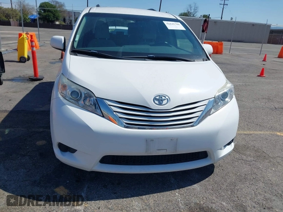 2016 Toyota Sienna LE AAS with VIN 5TDKK3DC6GS732942, listed as a IAAI auction lot 41841706 with 37,114 mi miles. Bid and sale history available at carsss.com. Image 12.