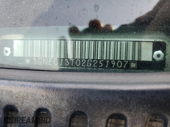 2002 Chevrolet Avalanche z VIN 3GNEC13T02G251907, wystawiony jako Copart lot #48910925 z przebiegiem 222 416 mil mil oraz Szkoda całkowita • Salvage title. Historia ofert i sprzedaży dostępna na DreamBid. Obrazek 12.