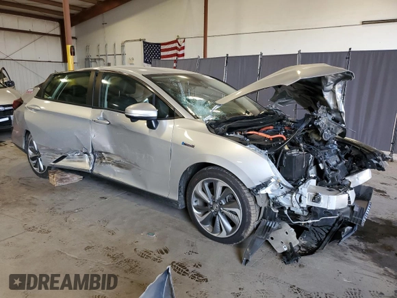 2018 Honda Clarity Plug-In Hybrid Touring with VIN JHMZC5F35JC000443, listed as a Copart auction lot 59943554 with 94,758 mi miles and Salvage Title. Bid and sale history available at carsss.com. Image 4.