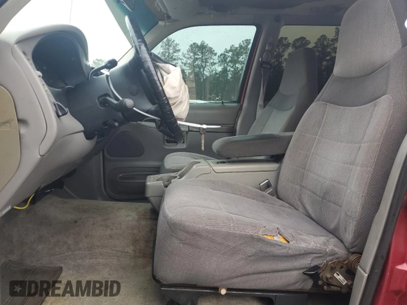 1996 Ford Explorer XL с VIN 1FMDU32X5TUB50678, выставлен на аукционе Copart как лот 45808815 с пробегом 253 701 миль миль и Списание • Salvage title. История ставок и продаж доступна на DreamBid. Изображение 7.