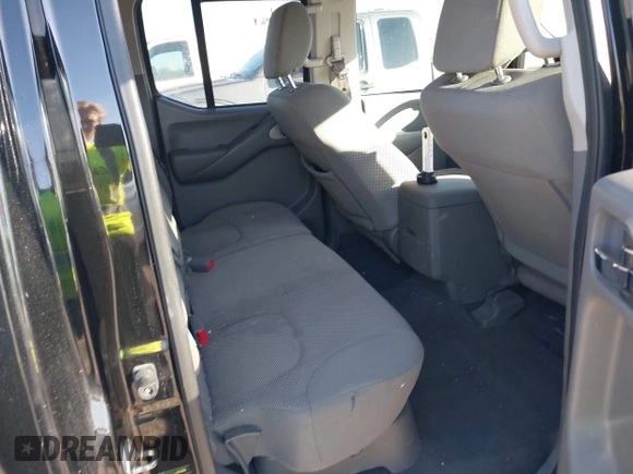 2019 Nissan Frontier SV with VIN 1N6DD0ER6KN767674, listed as a IAAI auction lot 41742210 with 73,238 mi miles and . Bid and sale history available at DreamBid. Image 8.