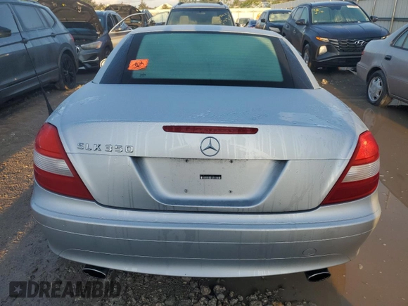 2005 Mercedes-Benz SLK-Class with VIN WDBWK56FX5F060562, listed as a Copart auction lot 73662754 with 0 mi miles and Salvage Title. Bid and sale history available at carsss.com. Image 6.