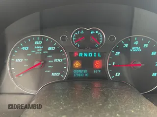 2008 Chevrolet Equinox LT z VIN 2CNDL43F786281356, wystawiony jako Copart lot #57993215 z przebiegiem 179 833 mil mil oraz Tytuł czysty. Historia ofert i sprzedaży dostępna na DreamBid. Obrazek 8.