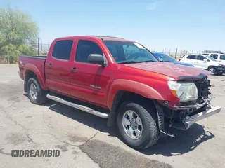 2005 Toyota Tacoma PreRunner z VIN 5TEJU62N75Z090727, wystawiony jako IAAI lot #42384484 z przebiegiem 260 744 mil mil oraz . Historia ofert i sprzedaży dostępna na DreamBid. Obrazek 1.