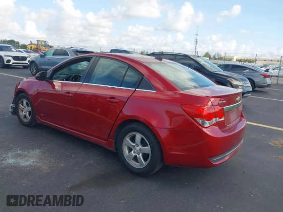 2014 Chevrolet Cruze 1LT z VIN 1G1PC5SB6E7246477, wystawiony jako IAAI lot #42550598 z przebiegiem 98 813 mil mil oraz . Historia ofert i sprzedaży dostępna na DreamBid. Obrazek 3.