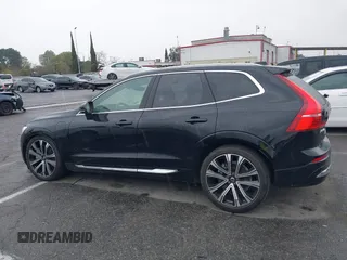 2023 Volvo XC60 Recharge Plug-In Hybrid Ultimate Bright Theme with VIN YV4H60DA8P1336663, listed as a IAAI auction lot 41692103 with 19,028 mi miles. Bid and sale history available at carsss.com. Image 14.