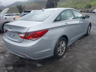 2012 Hyundai Sonata GLS with VIN 5NPEB4AC4CH332353, listed as a IAAI auction lot 41865328 with 207,503 mi miles and . Bid and sale history available at DreamBid. Image 4.