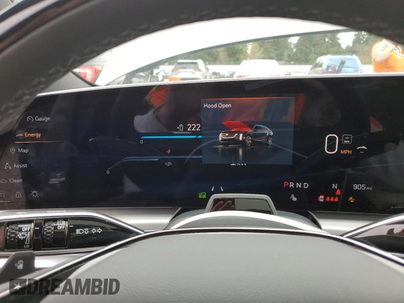 2024 Cadillac LYRIQ Luxury z VIN 1GYKPSRL1RZ138162, wystawiony jako Copart lot #51017895 z przebiegiem 905 mil mil oraz Szkody całkowita. Historia ofert i sprzedaży dostępna na DreamBid. Obrazek 9.