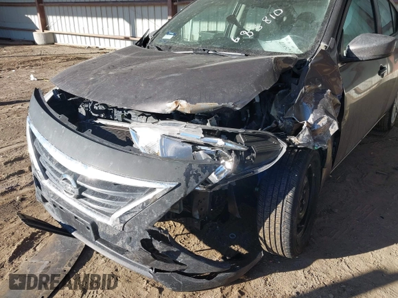 2016 Nissan Versa S with VIN 3N1CN7AP9GL818281, listed as a IAAI auction lot 41652921 with 158,676 mi miles and . Bid and sale history available at DreamBid. Image 6.