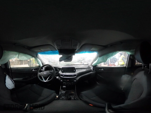 2019 Hyundai Tucson Sport z VIN KM8J33AL6KU938288, wystawiony jako IAAI lot #41849657 z przebiegiem 32 307 mil mil oraz . Historia ofert i sprzedaży dostępna na DreamBid. Obrazek 18.