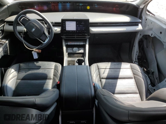 2024 Lincoln Nautilus Reserve with VIN 5LMPJ8KA1RJ838957, listed as a Copart auction lot 53139325 with 11,326 mi miles and Salvage title. Bid and sale history available at DreamBid. Image 8.