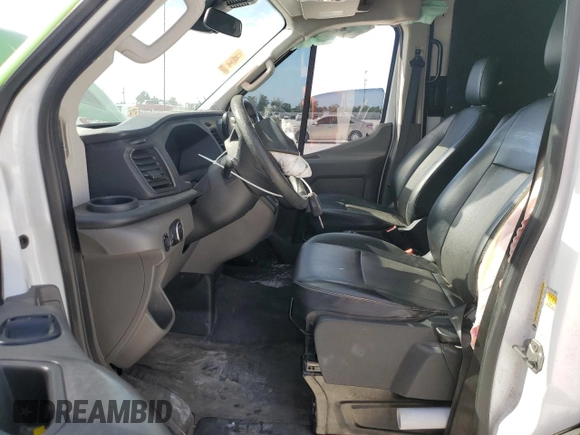 2020 Ford Transit Cargo с VIN 1FTBR1C84LKA61849, выставлен на аукционе Copart как лот 50978095 с пробегом 88 131 миль миль и На запчасти • Non repairable. История ставок и продаж доступна на DreamBid. Изображение 7.