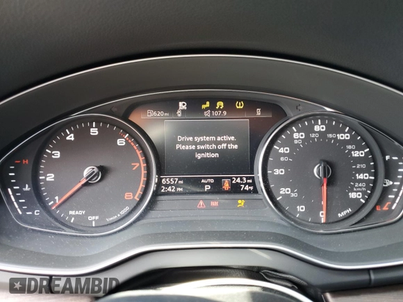 2024 Audi Q5 Premium with VIN WA1ABAFY2R2150639, listed as a Copart auction lot 57469535 with 6,557 mi miles and Salvage title. Bid and sale history available at DreamBid. Image 9.