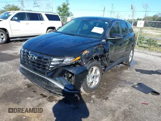 2022 Hyundai Tucson SE with VIN 5NMJA3AE2NH079952, listed as a IAAI auction lot 40908823 with 8,203 mi miles and . Bid and sale history available at carsss.com. Image 2.