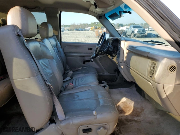2001 Chevrolet Silverado 1500 LT with VIN 1GCEC19T21Z203162, listed as a Copart auction lot 46577965 with 308,212 mi miles and Salvage Title. Bid and sale history available at carsss.com. Image 7.