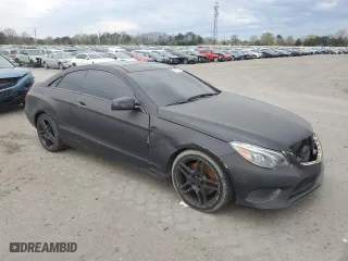 2015 Mercedes-Benz E-Class E 400 with VIN WDDKJ6HB9FF304115, listed as a Copart auction lot 51878435 with 94,434 mi miles and Clean Title. Bid and sale history available at carsss.com. Image 4.