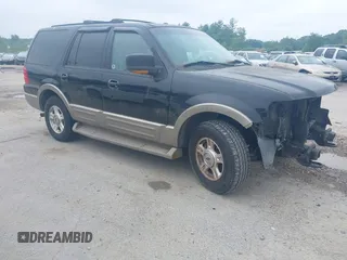 2004 Ford Expedition Eddie Bauer z VIN 1FMPU18L74LB71111, wystawiony jako IAAI lot #42437512 z przebiegiem 178 818 mil mil oraz . Historia ofert i sprzedaży dostępna na DreamBid. Obrazek 1.