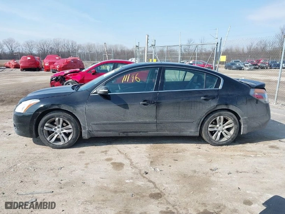 2012 Nissan Altima 3.5 SR with VIN 1N4BL2AP2CC201625, listed as a IAAI auction lot 41711196 with NaN miles. Bid and sale history available at carsss.com. Image 14.