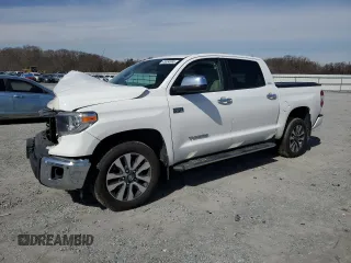 2018 Toyota Tundra SR5 z VIN 5TFHW5F17JX770834, wystawiony jako Copart lot #45954965 z przebiegiem Nie podano mil oraz Szkoda całkowita • Salvage title. Historia ofert i sprzedaży dostępna na DreamBid. Obrazek 1.