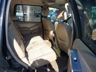 2007 Mercury Mountaineer with VIN 4M2EU47EX7UJ19383, listed as a IAAI auction lot 41859977 with 186,297 mi miles. Bid and sale history available at carsss.com. Image 8.
