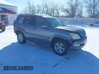2007 Lexus GX 470 with VIN JTJBT20X470139936, listed as a IAAI auction lot 41507026 with 225,723 mi miles. Bid and sale history available at carsss.com. Image 1.