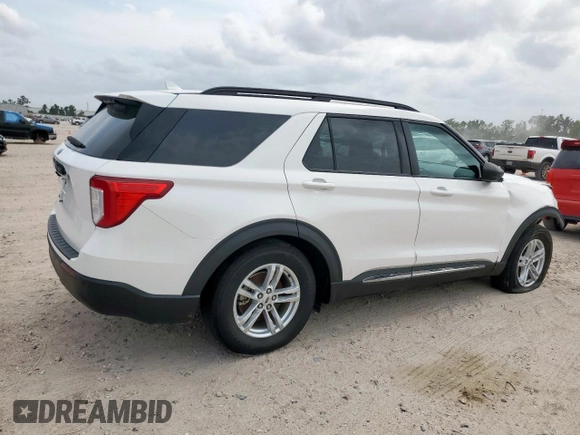 2022 Ford Explorer XLT z VIN 1FMSK7DH3NGA14707, wystawiony jako Copart lot #57438845 z przebiegiem 96 420 mil mil oraz Szkoda całkowita • Salvage title. Historia ofert i sprzedaży dostępna na DreamBid. Obrazek 3.