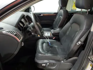 2014 Audi Q7 3.0T Premium with VIN WA1CGAFE0ED013195, listed as a Copart auction lot 61104194 with 117,065 mi miles and Salvage Title. Bid and sale history available at carsss.com. Image 7.