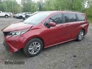 2025 Toyota Sienna XLE z VIN 5TDJSKFC9SS161197, wystawiony jako Copart lot #56936045 z przebiegiem 9 631 mil mil oraz Szkoda całkowita • Salvage title. Historia ofert i sprzedaży dostępna na DreamBid. Obrazek 1.