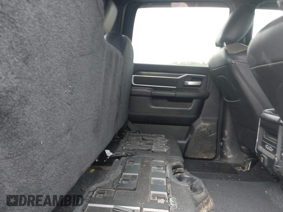 2019 Ram 2500 Big Horn with VIN 3C6UR5DL7KG531128, listed as a IAAI auction lot 42125430 with 159,088 mi miles and . Bid and sale history available at DreamBid. Image 8.